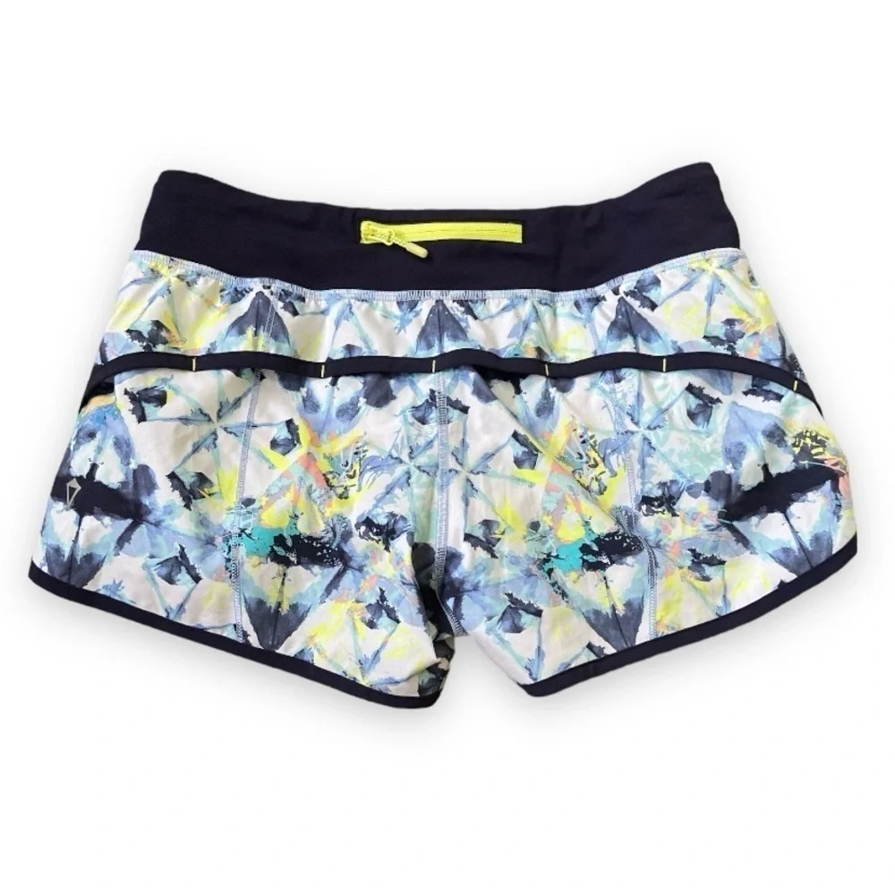 Girls Ivivva speedy short shibori floral deep indigo hydrangea blue/deep indigo